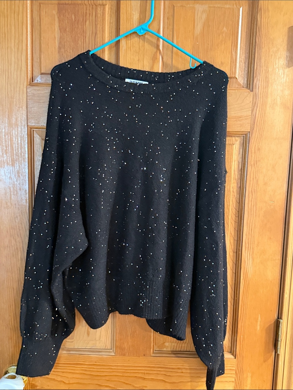 NWT Old Navy crew neck sequin sweater size 3X .